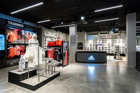 adidas Performance Store Nice 